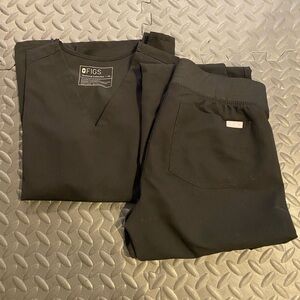 FIGS - Black Set, Casma Top, XS & Zamora Joggers, XS Reg